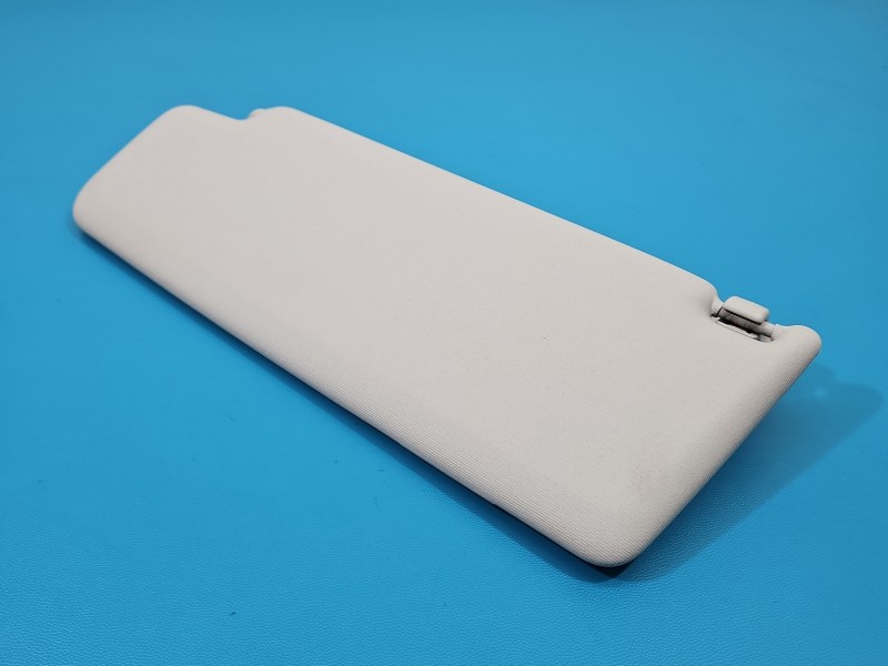 Przesłonka prawa Vw Tiguan I 07- DASZEK osłona przeciwsłoneczna