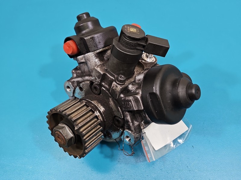 Pompa wtryskowa Audi A5 8T 3.0 tdi 0445010611