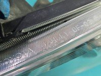 Reflektor lewy lampa przód Toyota Corolla Verso II EUROPA