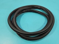 Uszczelka drzwi przód lewa Skoda Octavia III