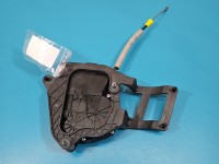 Zamek klapy tył 670037458 Maserati Quattroporte VI 13- sedan Maserati, 4PIN, Dociąg zamka klapy tył