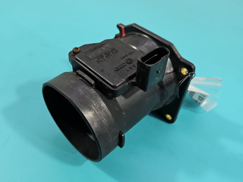 Przepływomierz Audi A6 C5 078133471E 2.4 V6