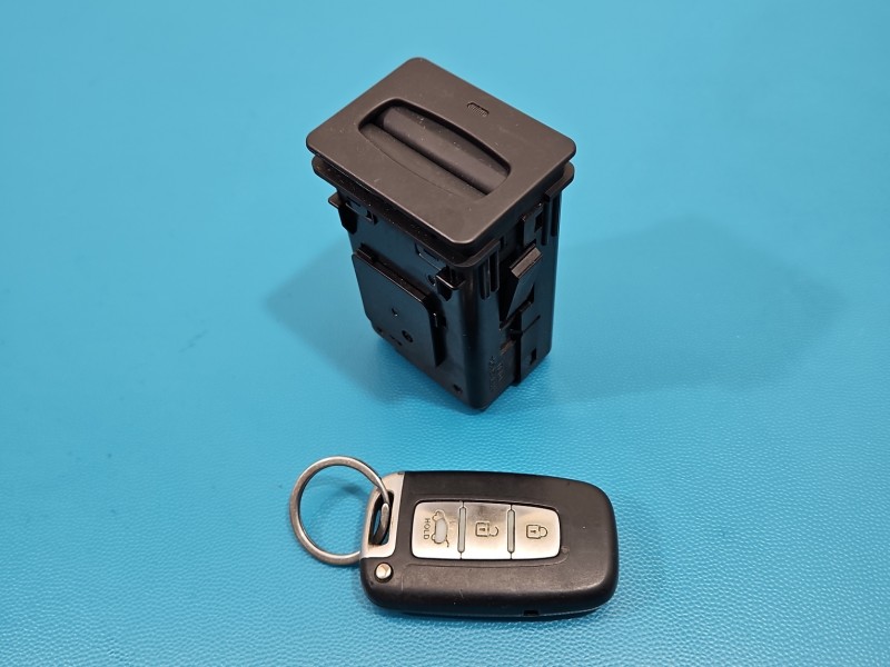 Stacyjka KLUCZYK WKŁADKA Kia Sportage III 10-15 95490-3W000