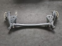 Tylna belka oś tył Suzuki Vitara II 2015- 1.5 16V