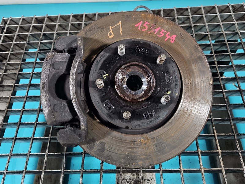 Zwrotnica lewa piasta przód 1.5 DPI 16V Hyundai I30 III 16-