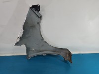 Błotnik przód lewy Mitsubishi Colt Z30 VI 04- srebrny 16H