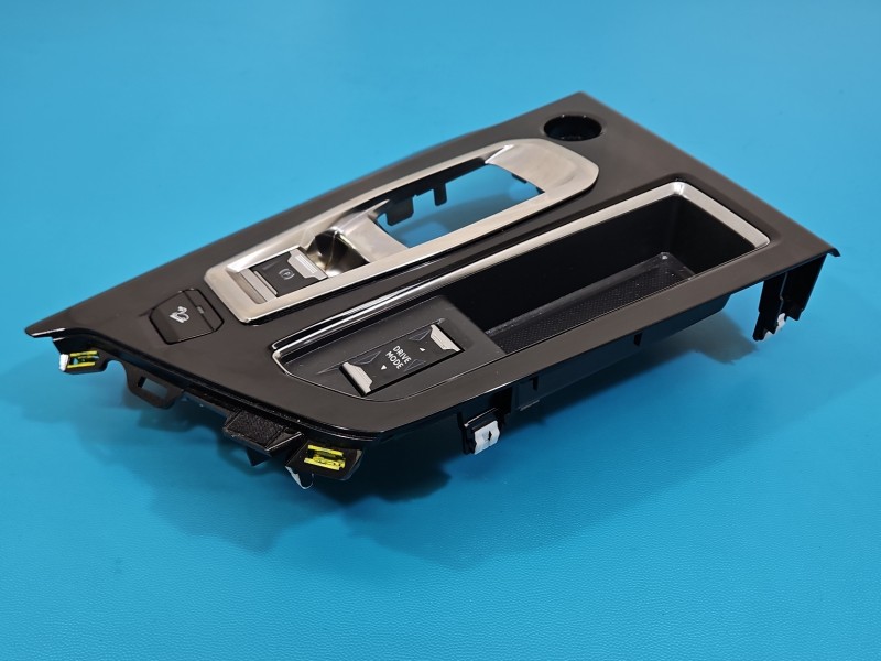 Listwa listwy dekory dekor deski Peugeot 3008 II eu