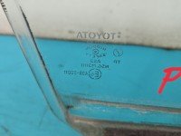 Szyba drzwi przód prawa Toyota Corolla Verso I HB