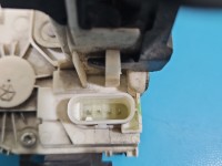 Zamek przód lewy P04589913AE Fiat Freemont EUROPA Producent części: FIAT, 4 PIN