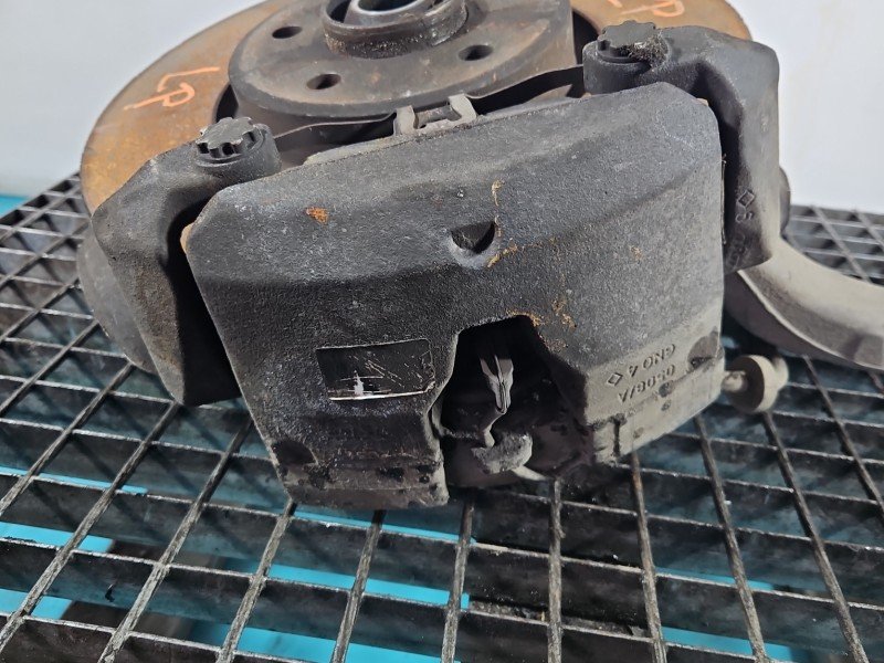 Zacisk przód lewy AUDI A6 C7 3.0 tdi