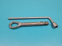 Ucho holownicze hak Mercedes E C207 A207