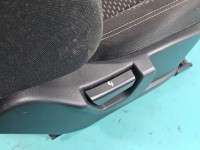 Fotel prawy przód pasażera Nissan Qashqai I J10 06-13 5d EUROPA