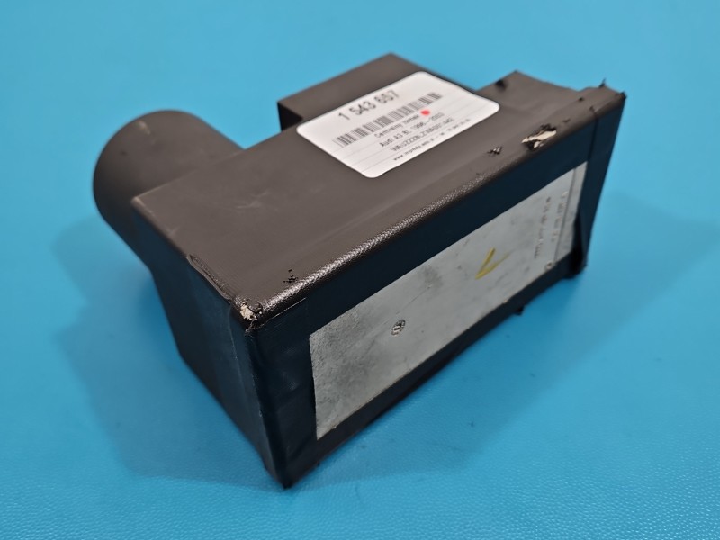 Pompka centralnego zamka Audi A3 8L 8L0862257A Producent części: Audi, Klejona obudowa