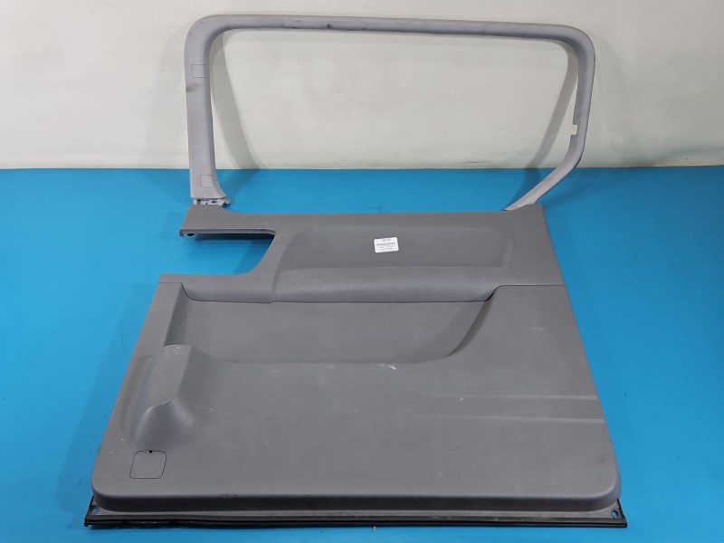 Tapicerka drzwi tył prawa boczek hyundai H1 II M83320-4H000KD