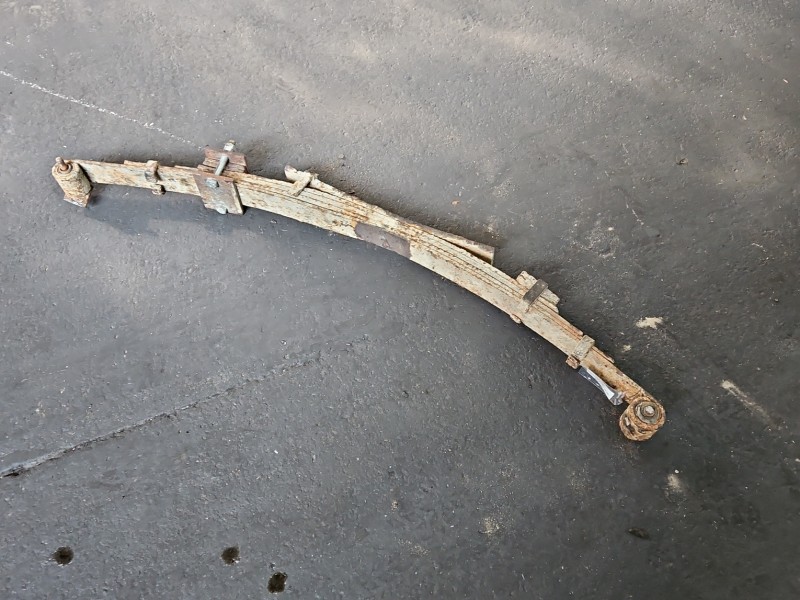 Resor tył tylny Daihatsu Feroza