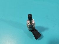 Wtryskiwacz Alfa romeo Gt 0261500013 2.0 16V