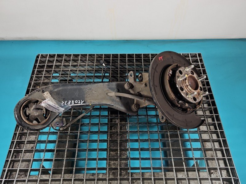 Piasta koła tył prawa zwrotnica łożysko Hyundai Tucson III 15-20 1.6 GDI Piasta koła tył prawa zwrotnica łożysko Hyundai Tucson III 15-20 1.6 GDI