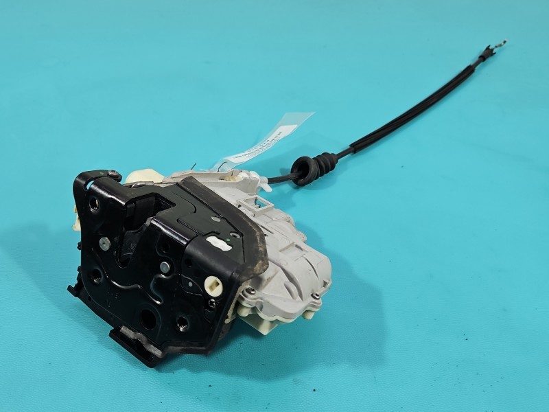 Zamek przód prawy 3C1837016A Vw Passat B7 EUROPA Volkswagen, 7pin