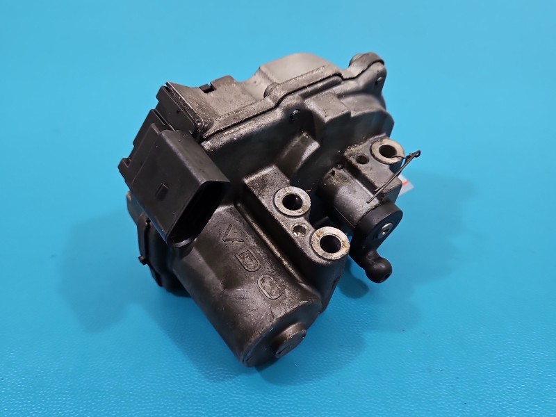 Nastawnik klap kolektora Audi A4 B7 A2C53308513 3.0 tdi