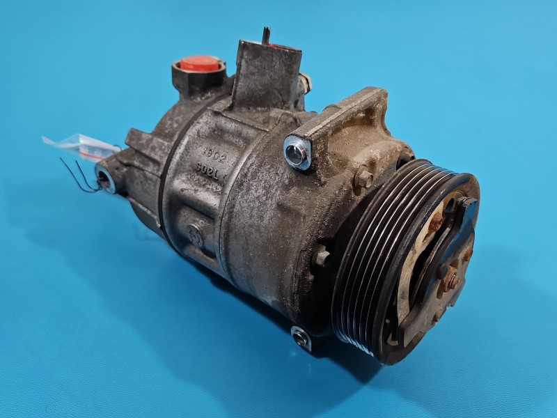 Sprężarka klimatyzacji kompresor Vw Caddy III 2K 1.6 tdi 1K0820808F, 2403208304