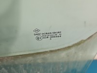 Szyba drzwi przód lewa Opel Movano II HB