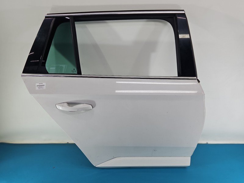 Drzwi tył prawe Skoda Superb III kombi 5d biały LF9E