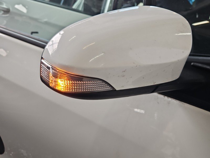 Lusterko prawe Toyota Yaris III 040 europa