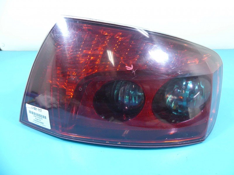 Lampa tył prawa Peugeot 407 sedan
