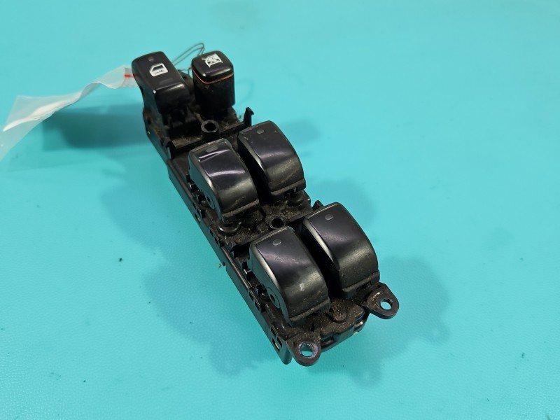 Przełącznik szyb LEXUS RX II 03-08 EU 84040-48080