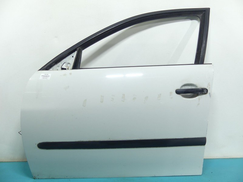 DRZWI PRZÓD LEWE KIEROWCY Seat Cordoba II 6L 4d biały B9A