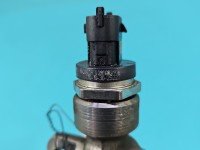 Listwa wtryskowa CZUJNIKI Nissan Qashqai I J10 06-13 0445214173, 8200942721 2.0 dci
