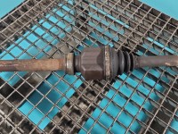 Półoś przód prawa Peugeot 5008 2.0 HDI manual