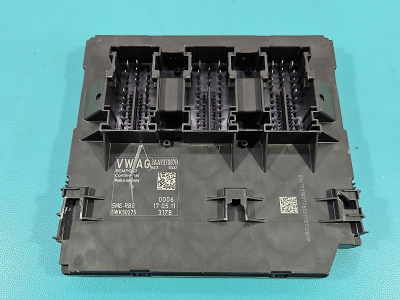 Sterownik moduł komfortu Vw Passat B7 3AA937087B, 5WK50275 Volkswagen, Uszkodzone mocowania