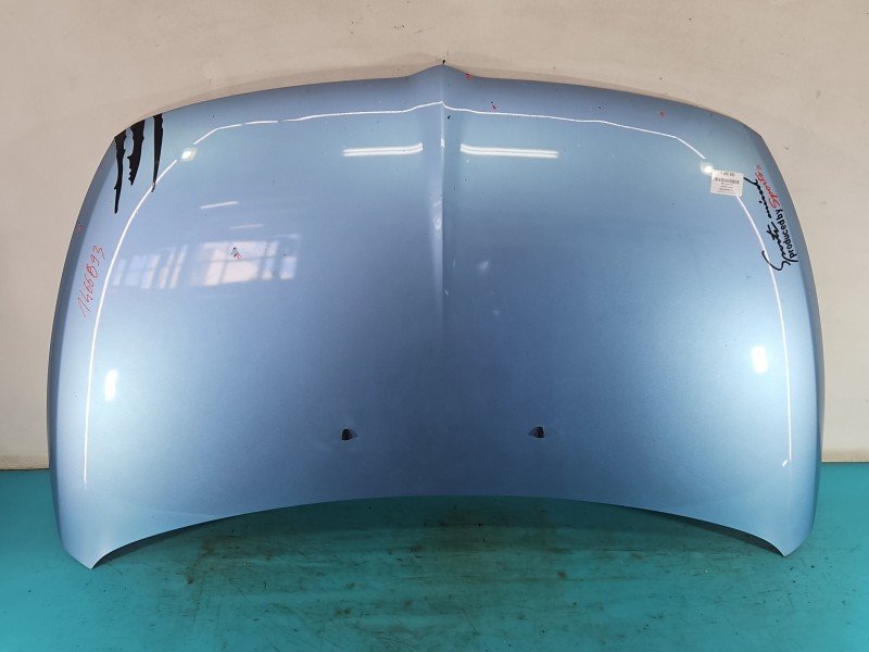 Maska przednia Mitsubishi Grandis T35 Maska przednia Mitsubishi Grandis T35