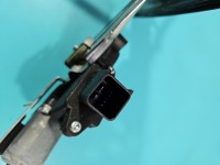 Podnośnik przód prawy SZYBY WINDA Opel Meriva B Producent części: OPEL, 7 PIN 13354548 5d HB