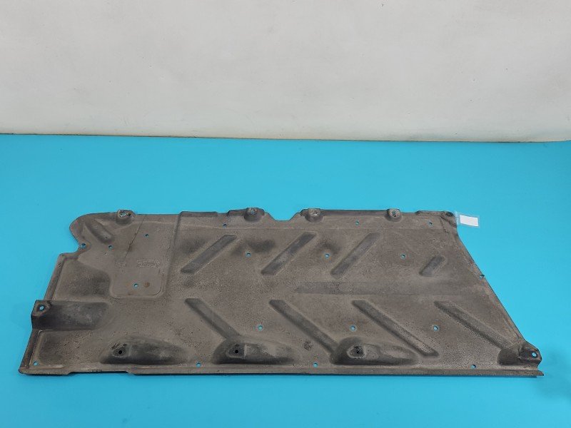Osłona ZAŚLEPKA PLASTIK Infiniti Q30 A2466840100 Osłona ZAŚLEPKA PLASTIK Infiniti Q30 A2466840100