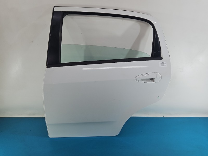 Drzwi tył lewe Fiat Grande Punto HB 5d Brak