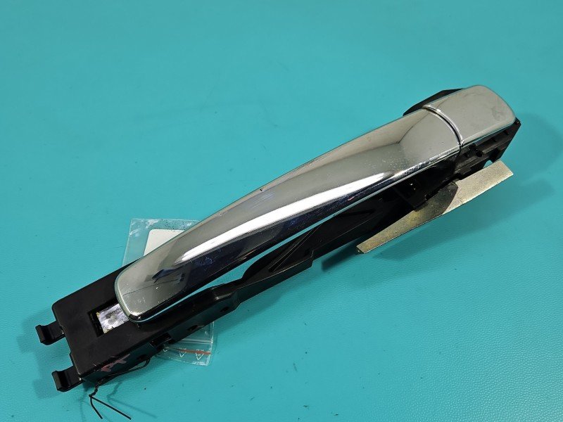 Klamka tył prawa zewnętrzna Nissan X-trail II T31