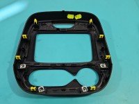 Ramka radia Renault Captur I 682705384R