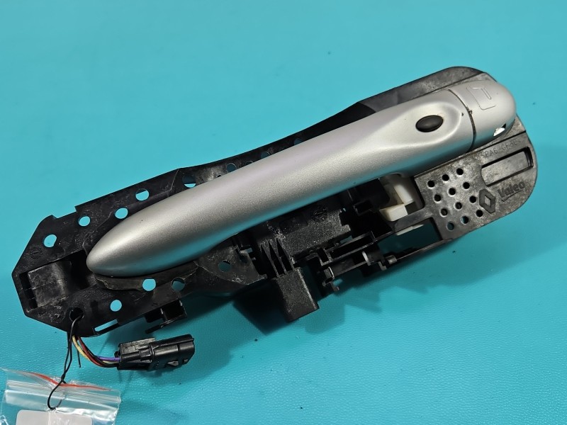 Klamka przód lewa zewnętrzna Renault Scenic III 806070033R