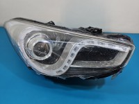 Reflektor prawy lampa przód Hyundai I40 EUROPA