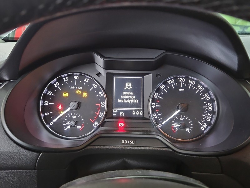 Licznik Skoda Octavia III 5E0920781B 1.6 tdi EUROPA