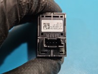 Przełącznik tylnej klapy BMW G30 9327029