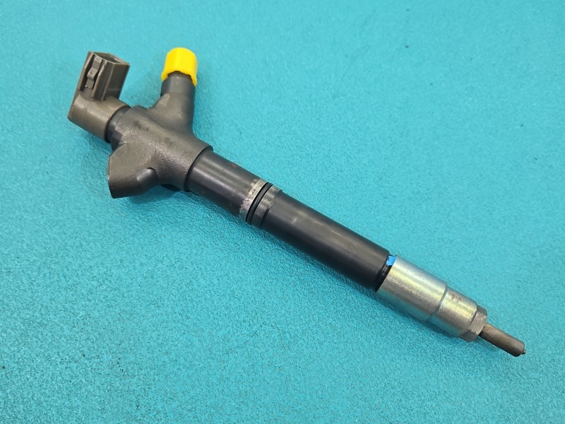 Wtryskiwacz Toyota Avensis III T27 2.2 D4D 23670-26060
