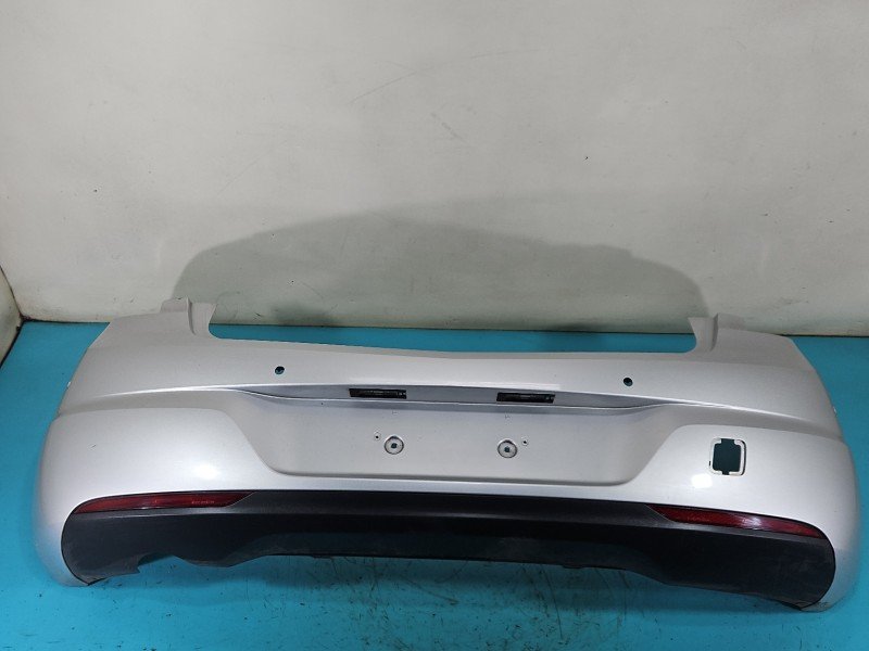 Zderzak tył Opel Astra V K srebrny Z176 HB