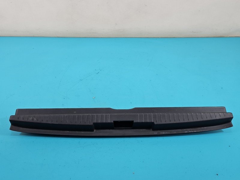 Osłona ZAŚLEPKA PLASTIK Renault Captur I 849205723R Osłona ZAŚLEPKA PLASTIK Renault Captur I 849205723R