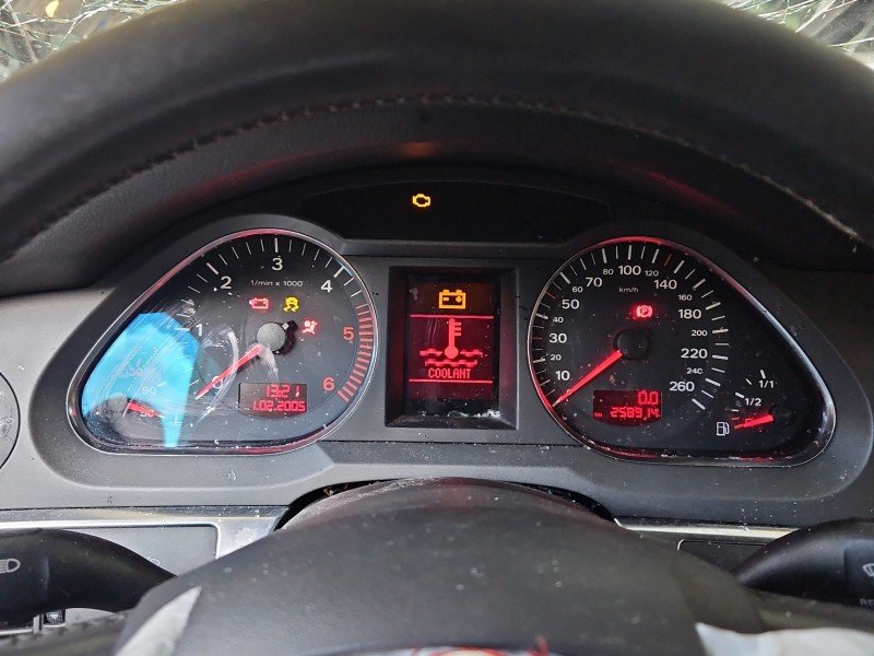 Licznik Audi A6 C6 4F0920900N 2.0 tdi EUROPA Licznik Audi A6 C6 4F0920900N 2.0 tdi EUROPA