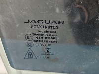 Szyba drzwi tył prawa Jaguar F-Pace 16- HB