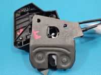 Zamek tył prawy 1247050100, 7112864-11, 7050100 BMW G30 Producent części: BMW, z klamką,oparcia kanapy