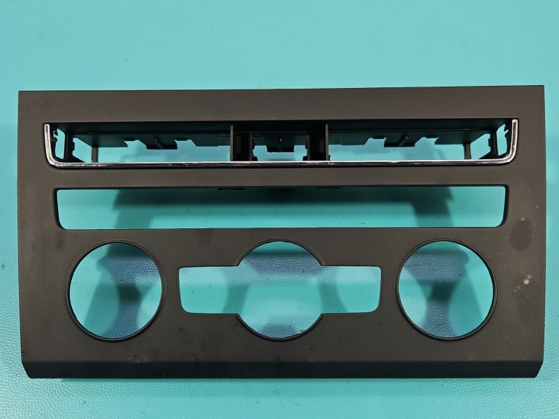 Osłona ZAŚLEPKA PLASTIK Seat Leon III 12- 5F0858060G, 5F0858060E